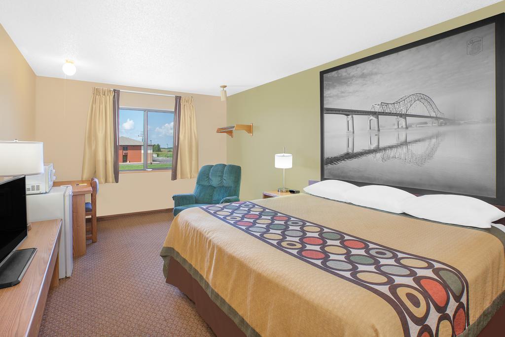 Super 8 By Wyndham Mt Pleasant Motel Mount Pleasant Ngoại thất bức ảnh