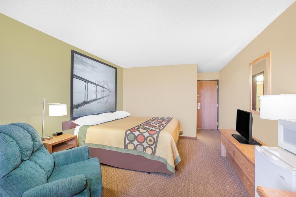 Super 8 By Wyndham Mt Pleasant Motel Mount Pleasant Ngoại thất bức ảnh