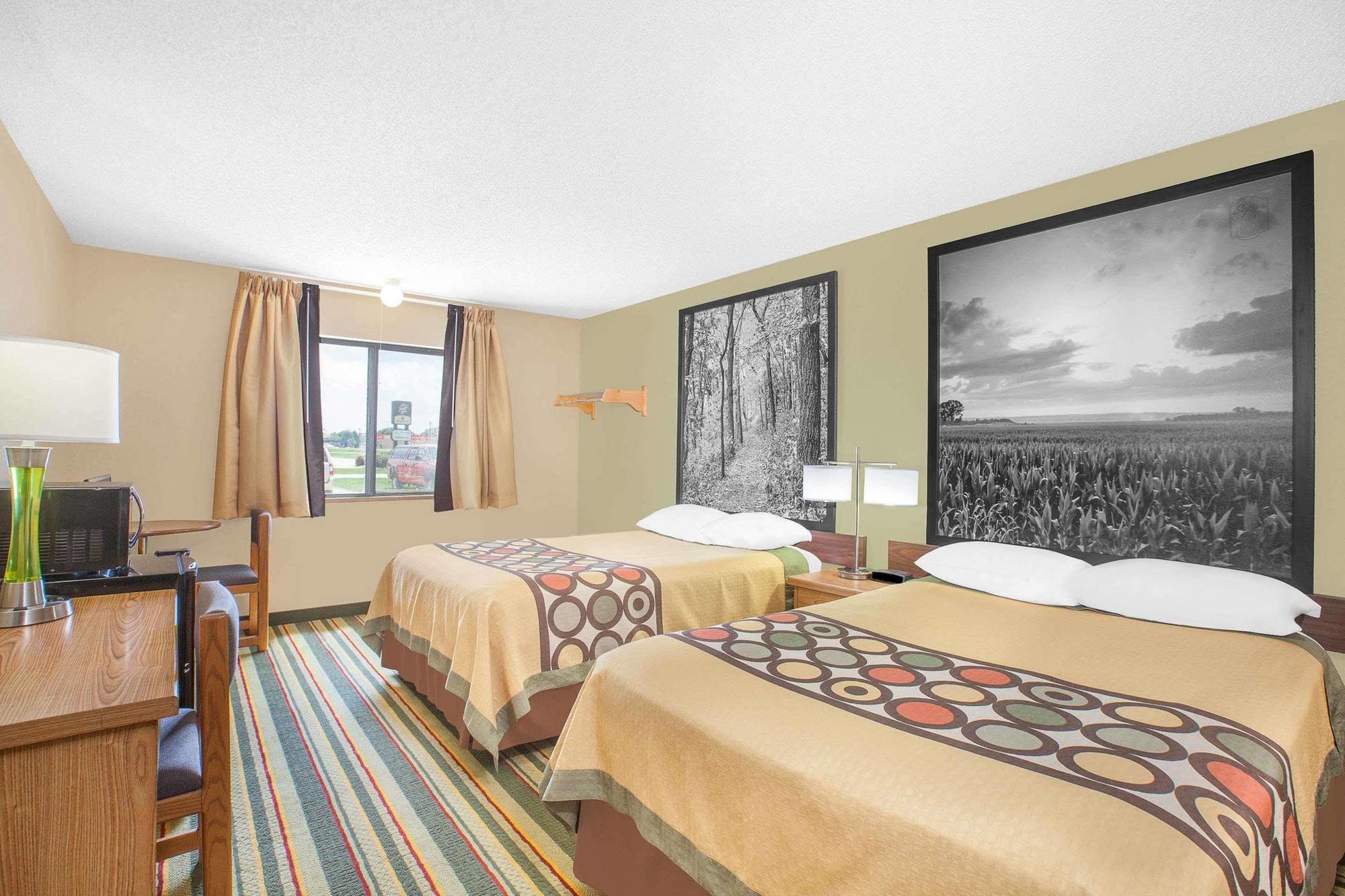 Super 8 By Wyndham Mt Pleasant Motel Mount Pleasant Ngoại thất bức ảnh
